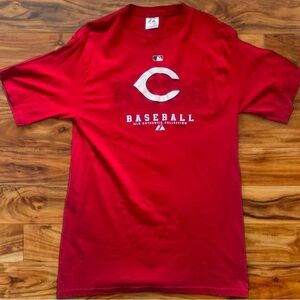 Cincinnati Reds Majestic MLB shirt